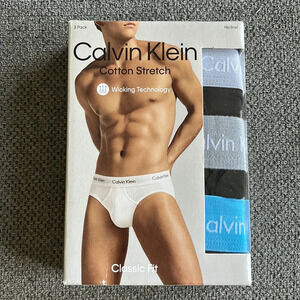 Brand new in box, 3 pack Calvin Klein men’s black hip brief classic fit 2XL